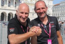 Dario Nicoletti e Marco Milesi, direttori sportivi della Biesse-Carrera, sul traguardo dell'ultima tappa del Giro Next Gen 2023 dopo il successo di Foldager