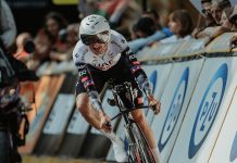 Tour de France, shock McNulty: buttato giù di proposito da un automobilista prima della crono McNulty