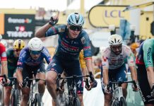 Tour de France, 12ª tappa: tris di Merlier su Kooij e Philipsen, brutta caduta nel finale Merlier