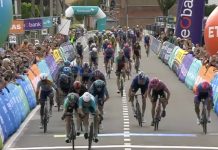 Renewi Tour, 4ª tappa: Philipsen batte Kooij al fotofinish ed è il nuovo leader, 3º Borgo e 5º Mozzato Philipsen