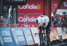Vuelta, 1ª tappa: Pogacar vince la crono per 9 centesimi su Hayter e veste la maglia rossa! Pogacar